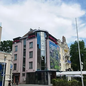 Family Opera Plaza- Former Hotel Warna