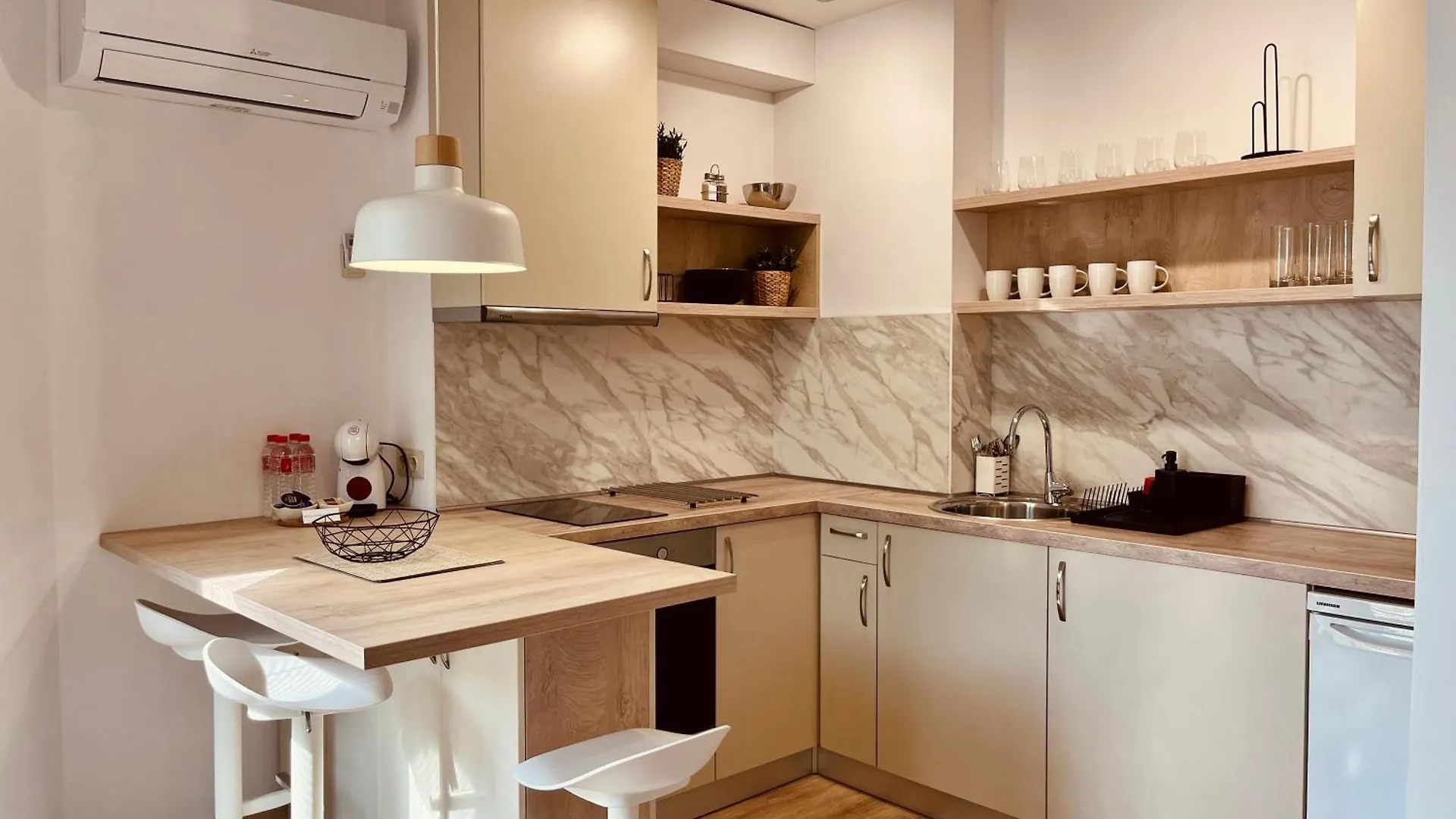 Apart-Hotels-Sofia, Ahs 0*, Sofia Bulgarien